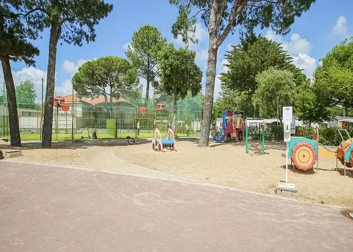 בית נופש Mobile With Plancha & Pool Access