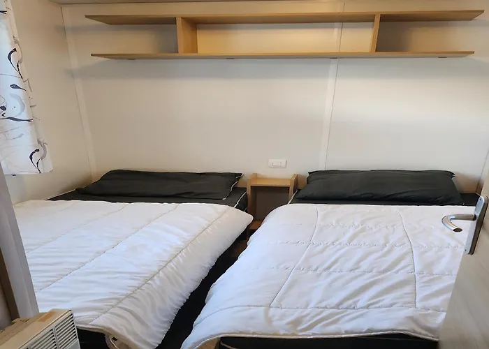 בית נופש Mobile With Plancha & Pool Access סן ז'אן דה מון